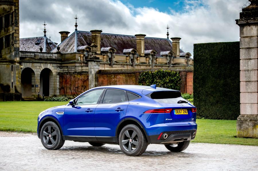  Jaguar E-Pace D180 AWD SE 2018 года  (UK) (фото 6 из 32)